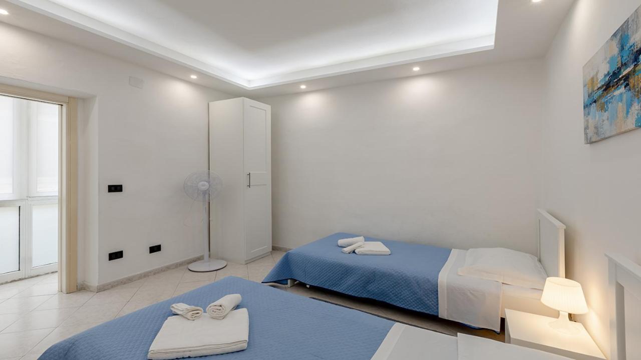 شقة La Casa Di Nonno Roberto By Rentbeat ليفورنو المظهر الخارجي الصورة
