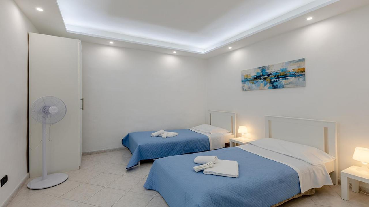 شقة La Casa Di Nonno Roberto By Rentbeat ليفورنو المظهر الخارجي الصورة